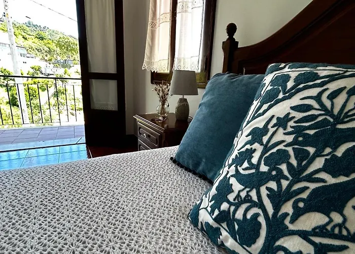 D\'Oliva Geres - River Side Houses