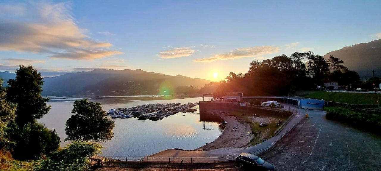 D'oliva - River Side Holiday home *